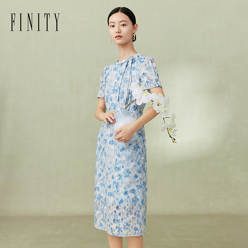 FINITY菲妮迪春夏圆领短袖印花雪纺裙收腰碎花时尚连衣裙女