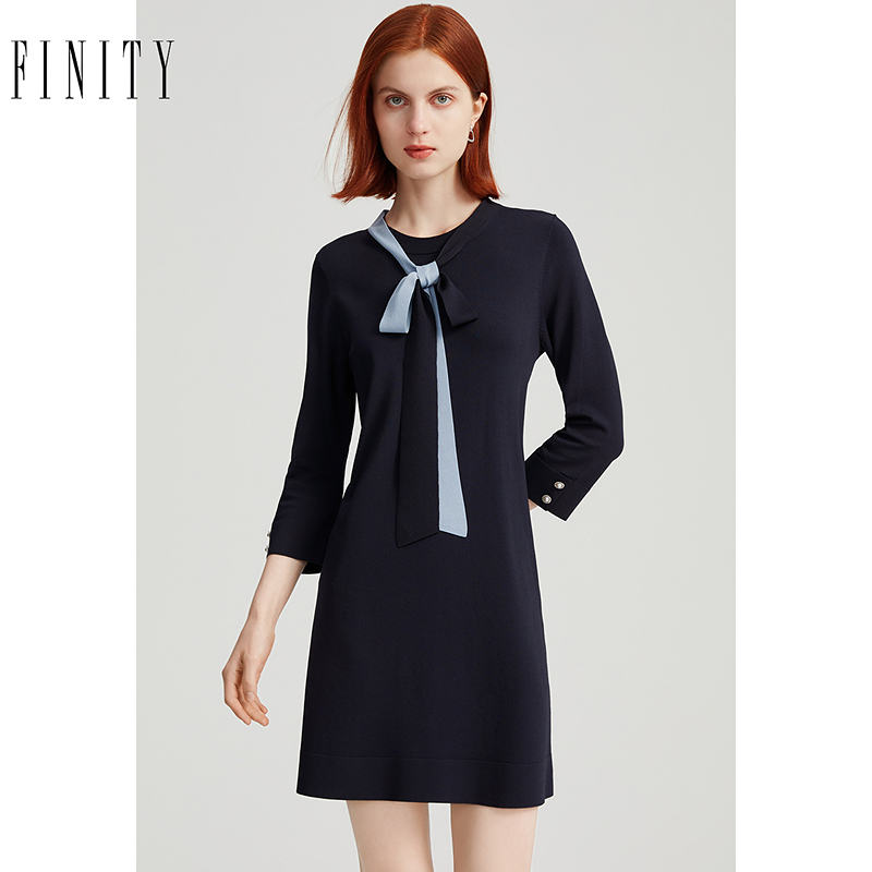 FINITY2024年秋气质毛衫裙修身显瘦显高圆领七分袖针织连衣裙