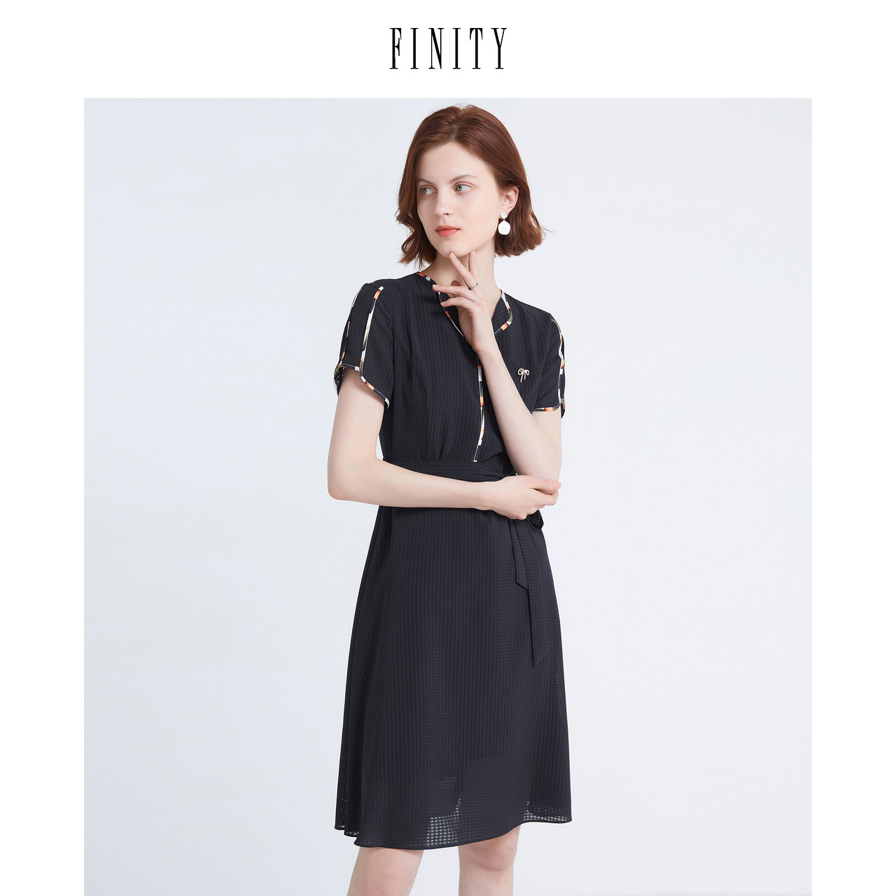 FINITY菲妮迪夏装法式纯色系带连衣裙女简约显瘦中长款裙子女