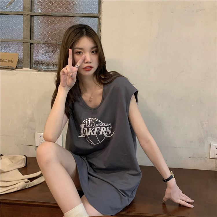 Real price - Hong Kong style retro folding summer vest, sports sleeveless top, T-shirt fashion~