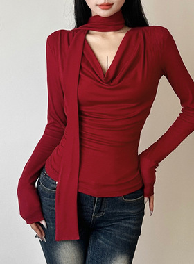 圣诞节穿搭辣妹飘带围巾荡领红色上衣女紧身长袖T恤显身材打底衫