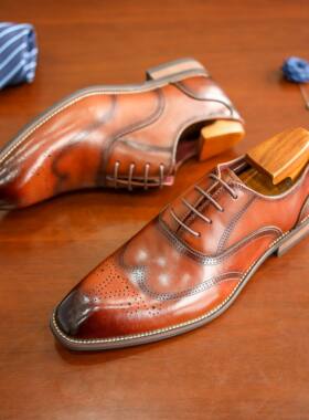 Leather Brogue Men Dress Shoes Classic Business Formal Shoes