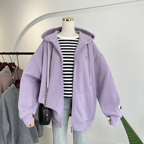 韩国刺绣字母宽松大码拉链外套女