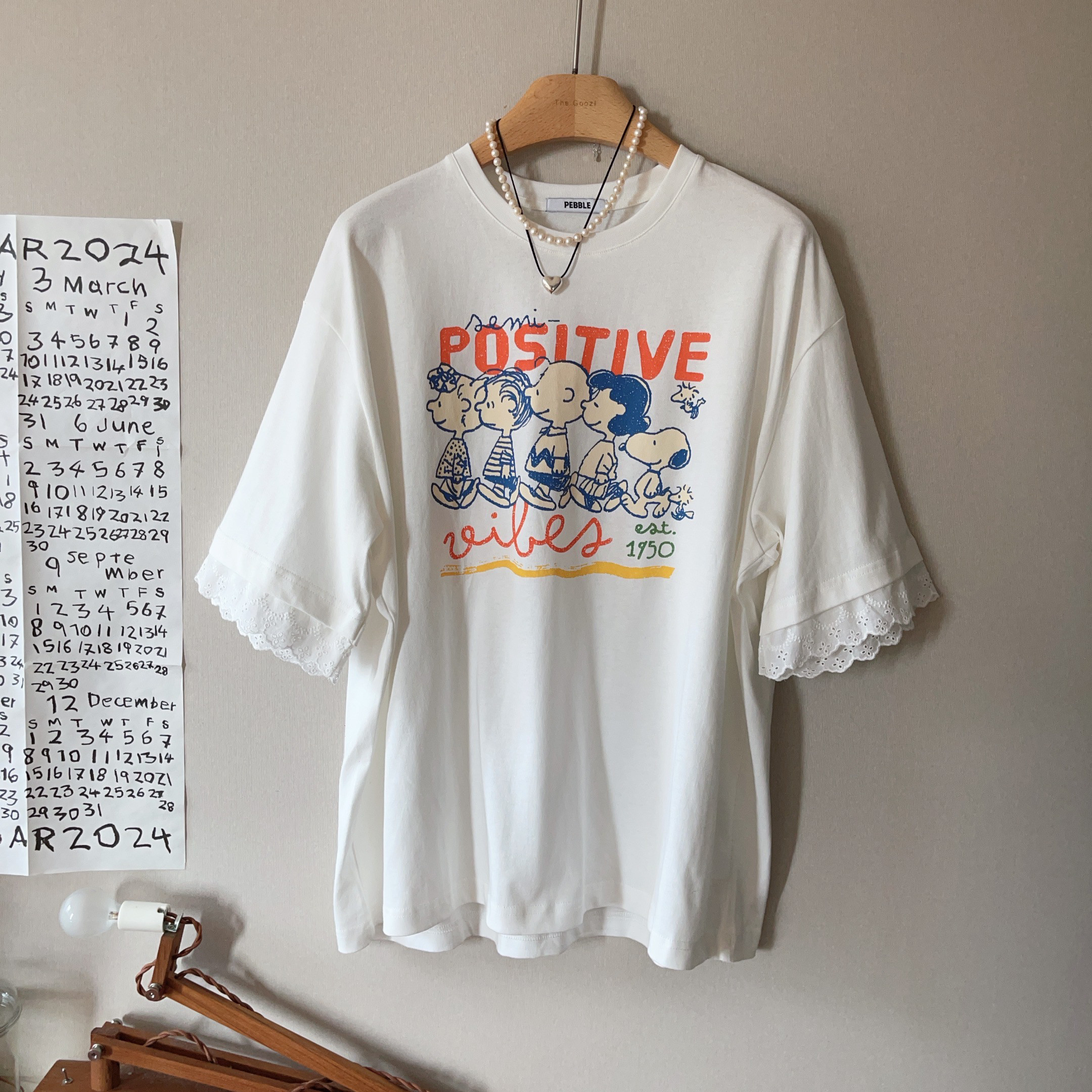 搭配师果子 2025春夏新款女装韩版卡通字母史努蕾丝拼接T恤时尚美