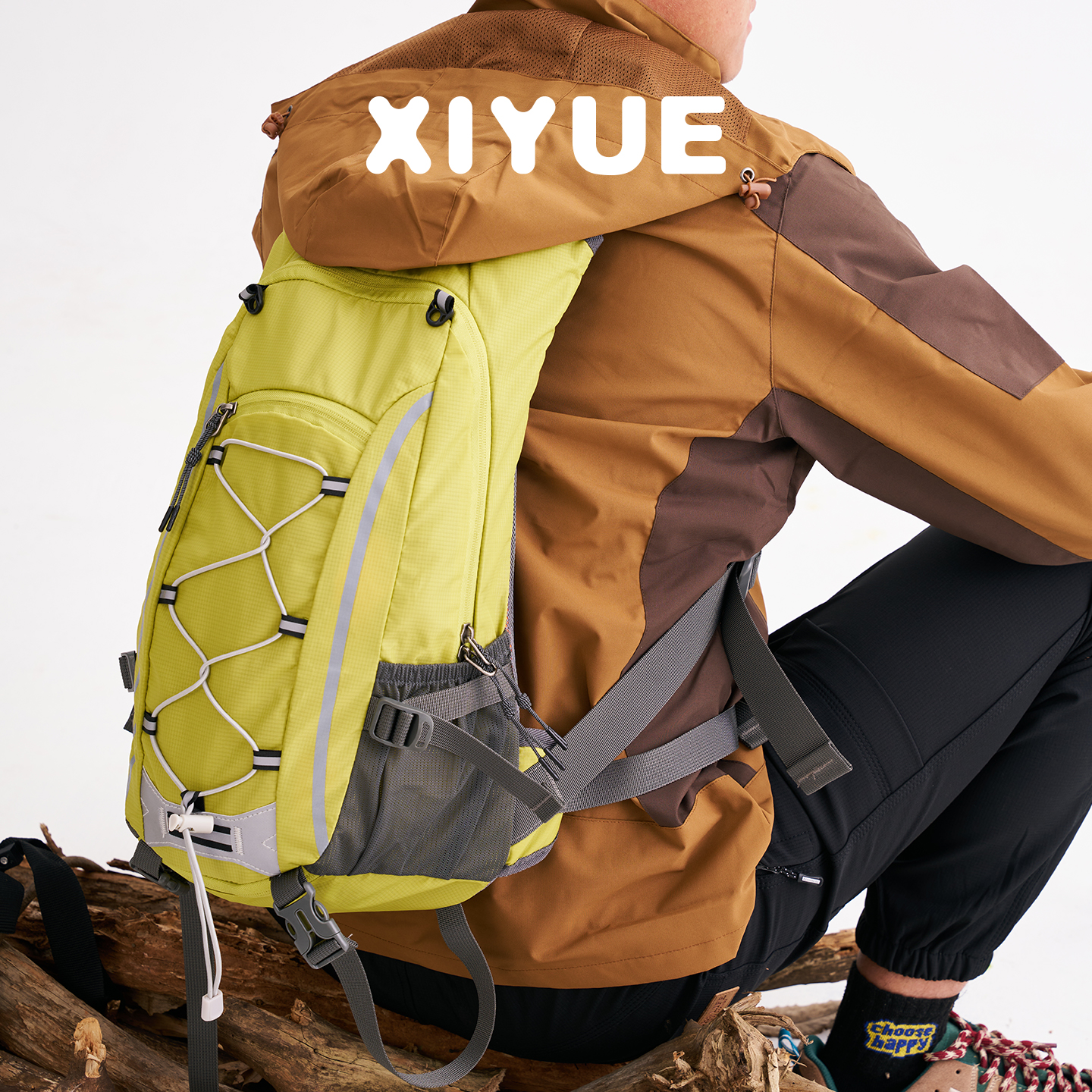 专业超轻防泼水户外登山双肩包