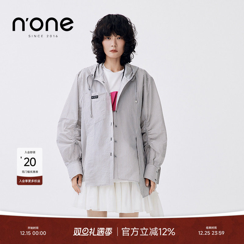 none翻领量感袖型弧形下摆衬衫