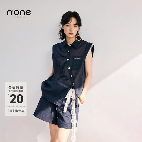 none藏青无袖衬衫短裤套装