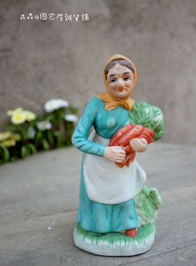 彩绘荷兰小娃娃装饰品古董陶瓷