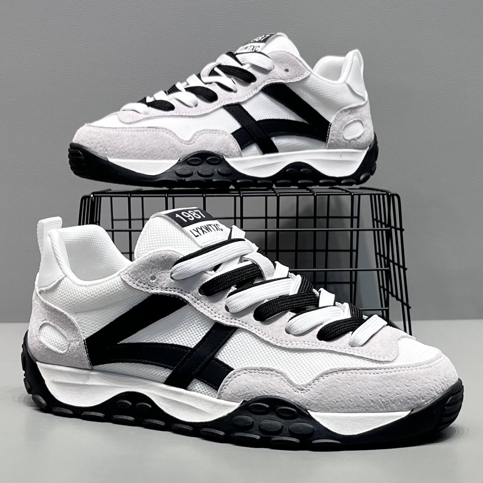 板鞋男款2026夏季新款网面鞋透气时尚舒适运动休闲鞋百搭耐磨男鞋