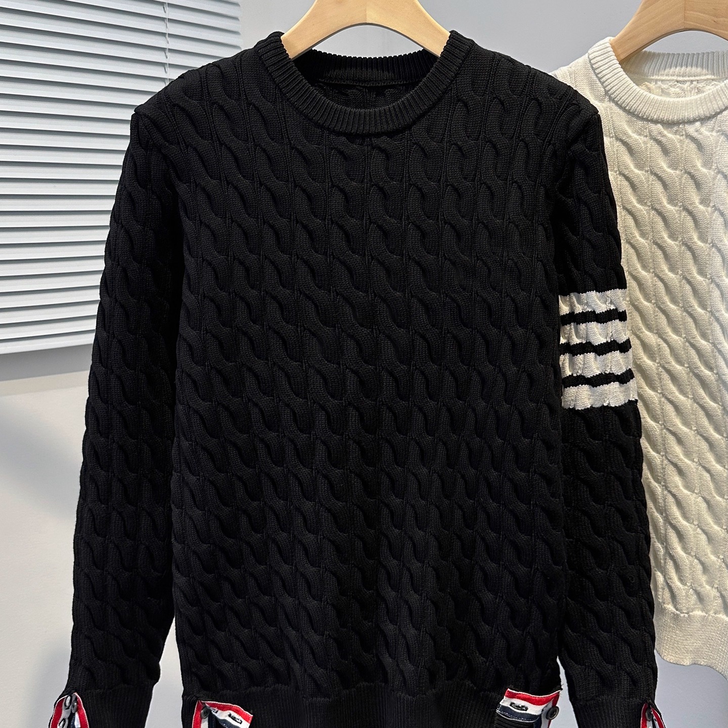 潮牌TB针织毛衣男女秋冬四条杠套头百搭麻花条纹老钱风情侣毛线衣
