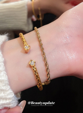 真金电镀简约金属麻花手链中古vintage气质手环轻奢高级感手饰女