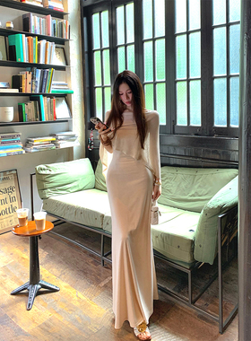 MaxMooroe清冷白开水%高级感法式吊带连衣裙女夏收腰显瘦包臀长裙