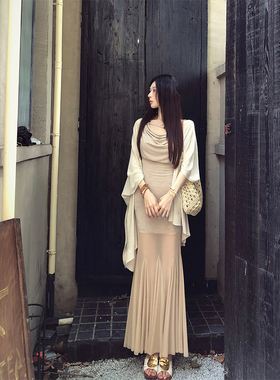 MaxMooroe和光同尘%高级感法式连衣裙女夏季收腰显瘦鱼尾裙长裙