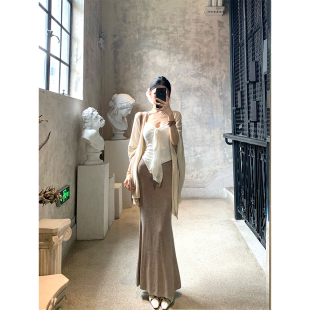 MaxMooroe掉入温柔乡%法式 气质半身裙女夏a字显瘦鱼尾裙毛织长裙