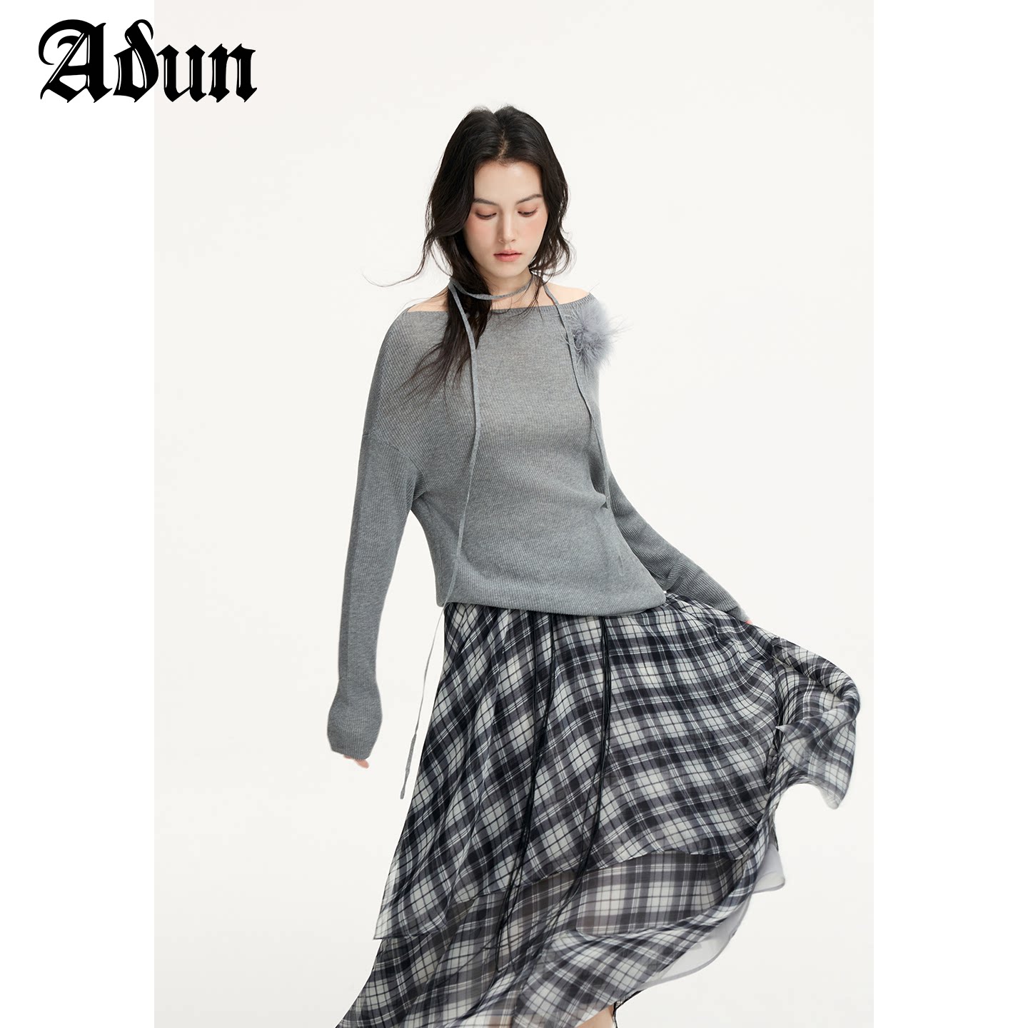 Abun【商场同款】2026年秋季新品针织衫上衣休闲长袖毛衣女装宽松图片