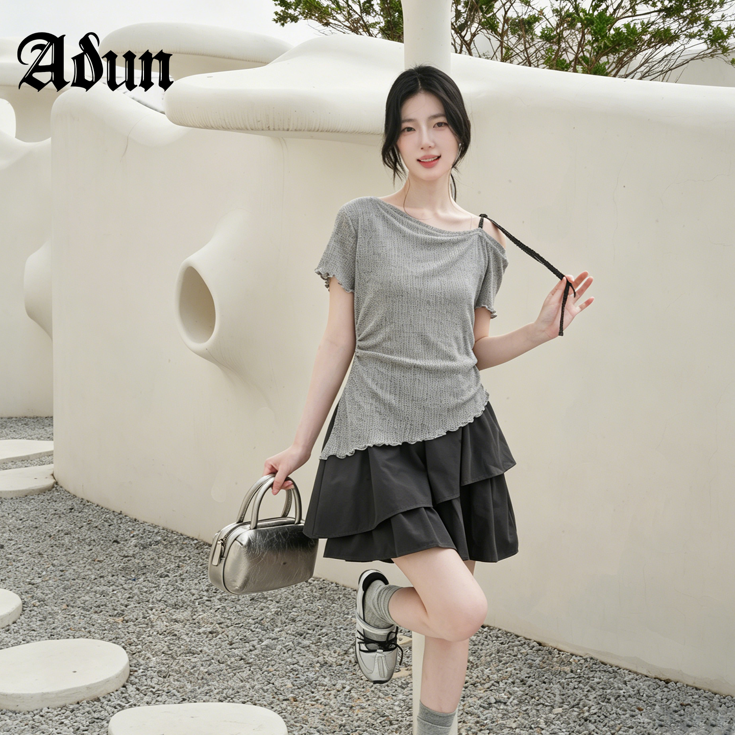 Abun【商场同款】2026年夏季新品甜辣通勤风高腰双层荷叶边连衣裙