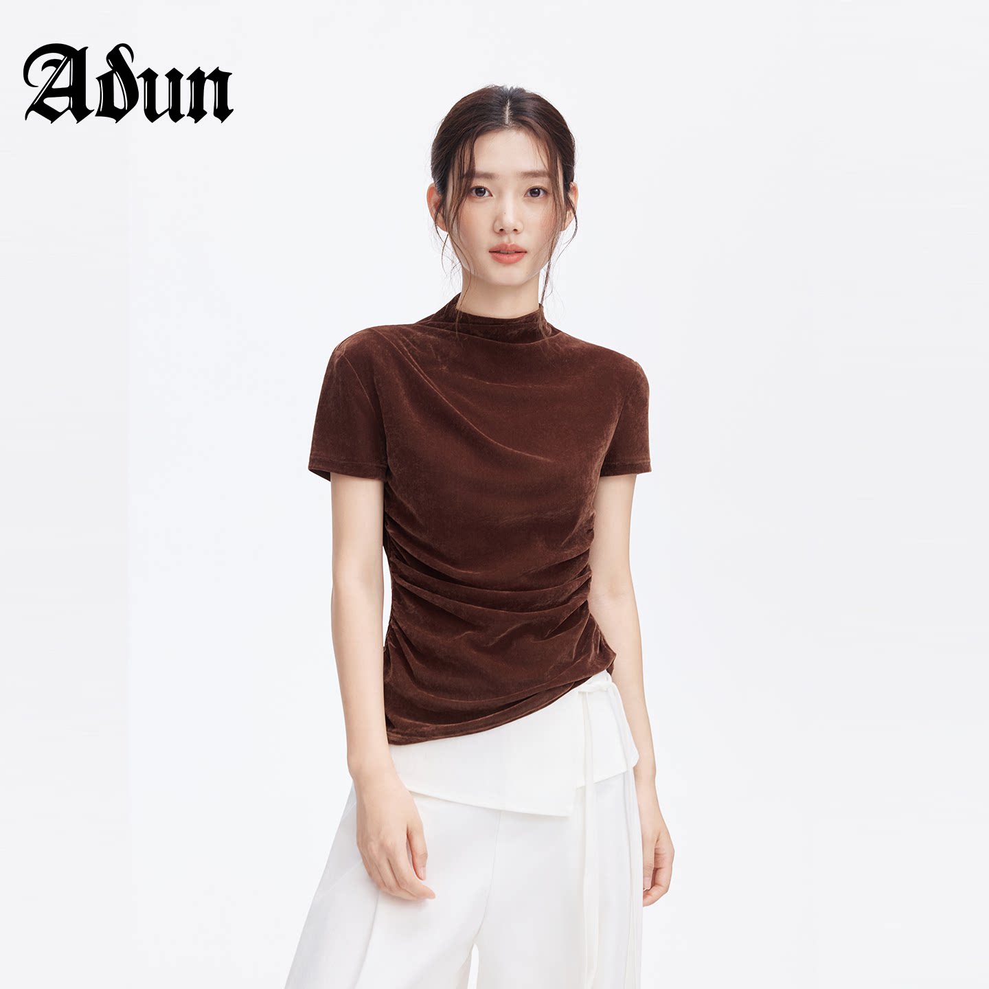 Abun秋季高端丝绒上衣短袖T恤女图片