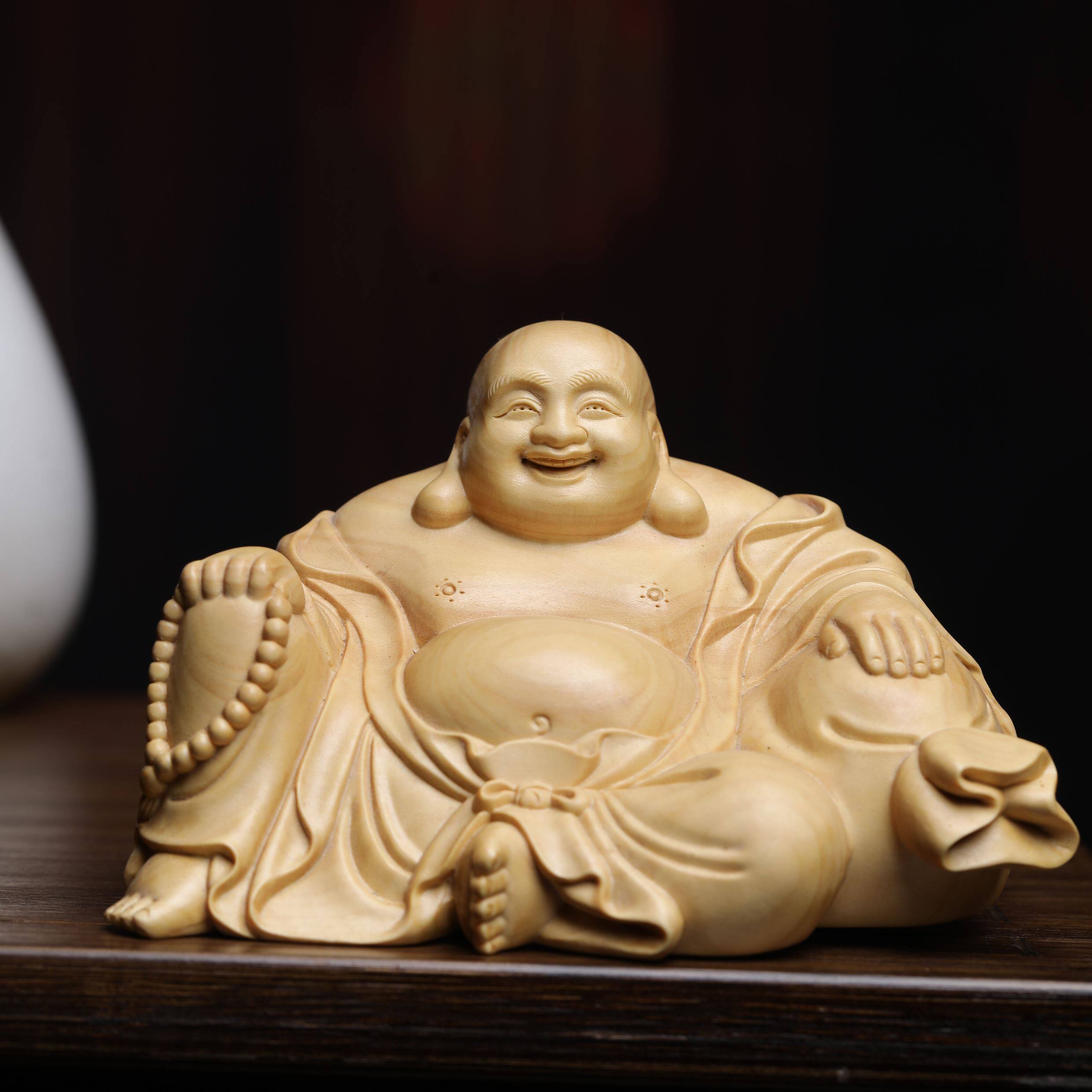 高档正宗小叶黄杨木雕弥勒佛大肚笑佛像摆件家居装饰品车内中控饰