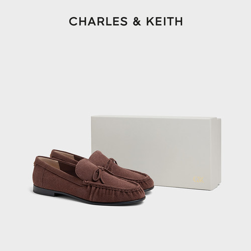 牛皮革平底乐福鞋CHARLES＆KEITH