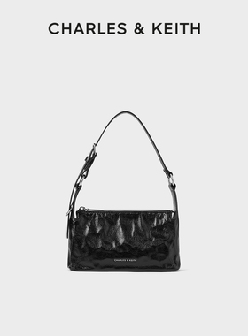 CHARLES&KEITH秋冬女包CK2-80160183褶皱油蜡皮斜挎小方包腋下包