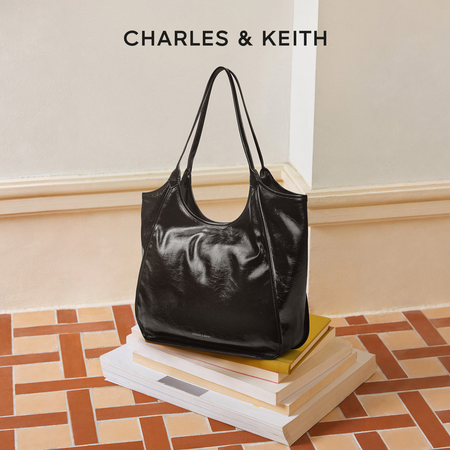 CHARLES&KEITH秋季女包CK2-30782457柔软褶皱单肩大容量托特包