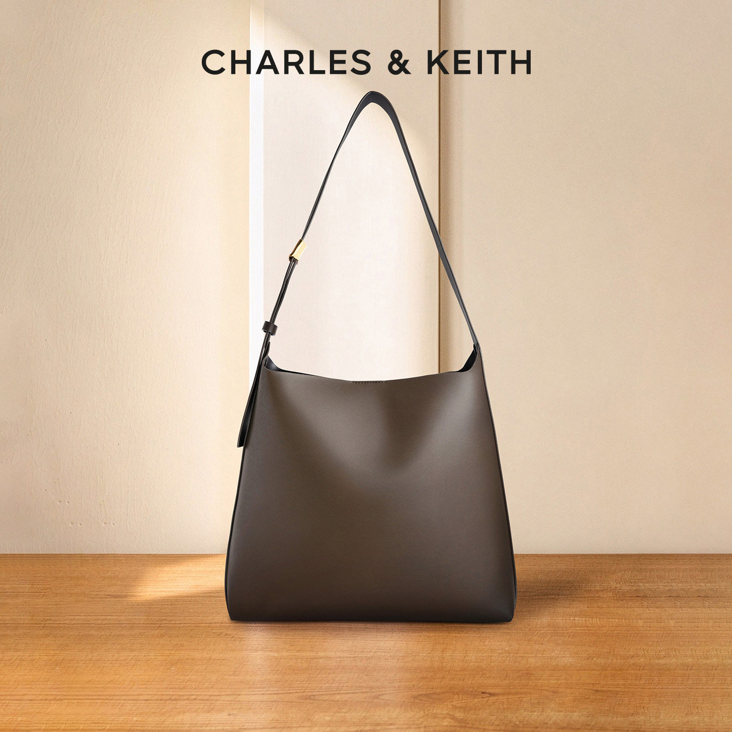 CHARLES＆KEITH秋季女包CK2-40270966-1大容量子母单肩托特包女包