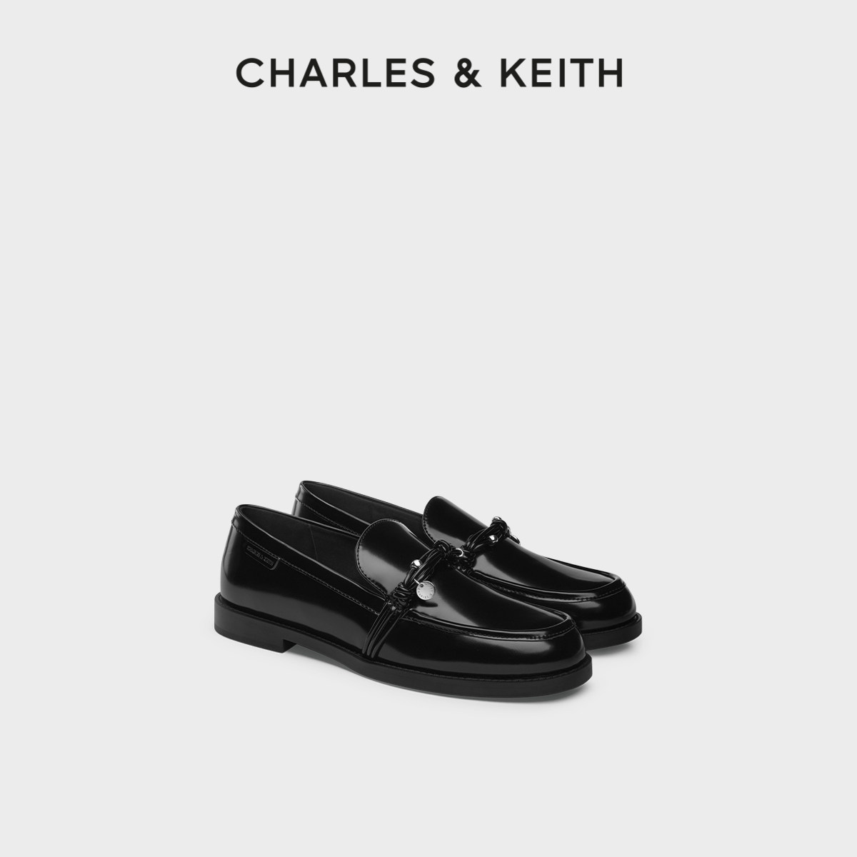 CHARLES&KEITH26冬新款CK1-71960062复古平底串珠饰乐福鞋单鞋