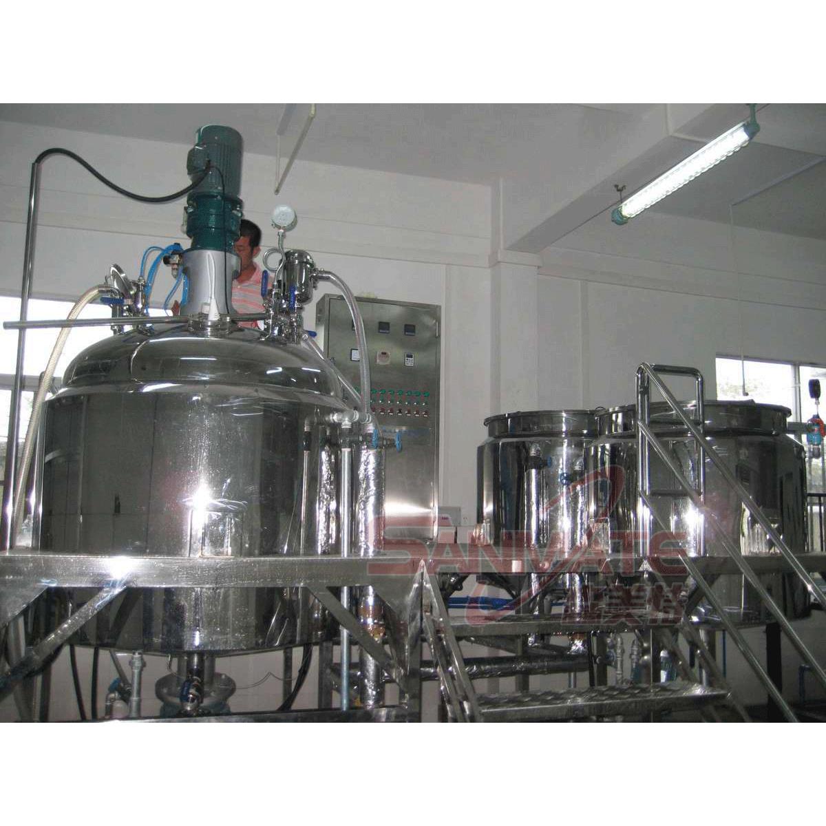 化妆品生产机械1000L固定式真空乳化机,1000L膏霜睫毛膏乳化机组