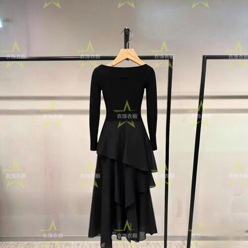 商场同款连衣裙女2026春新款时尚桑蚕丝收腰礼服裙32617D005_HU