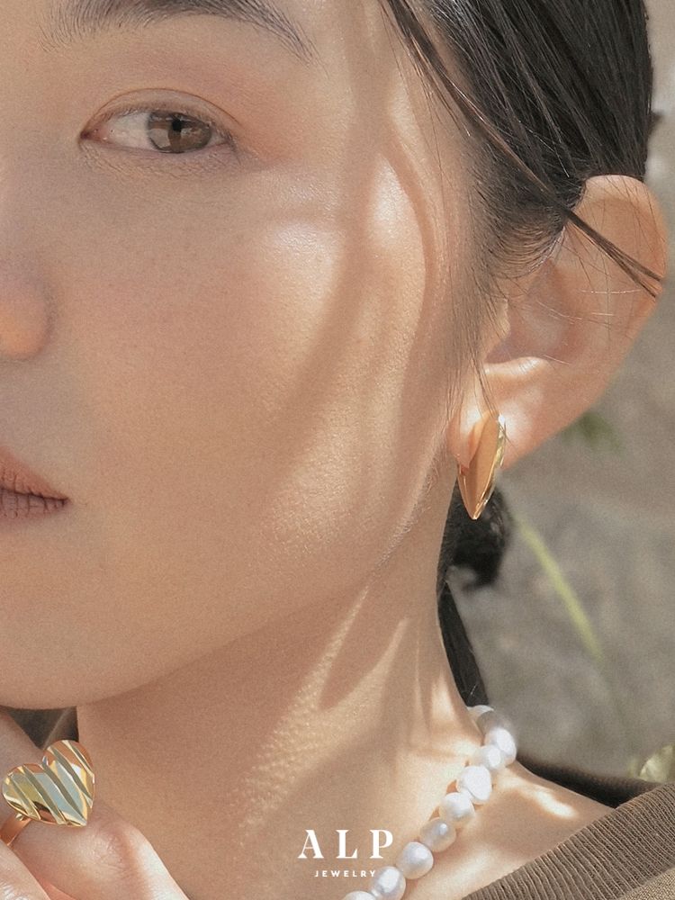 ALP爱心系列不对称多戴镀金耳环