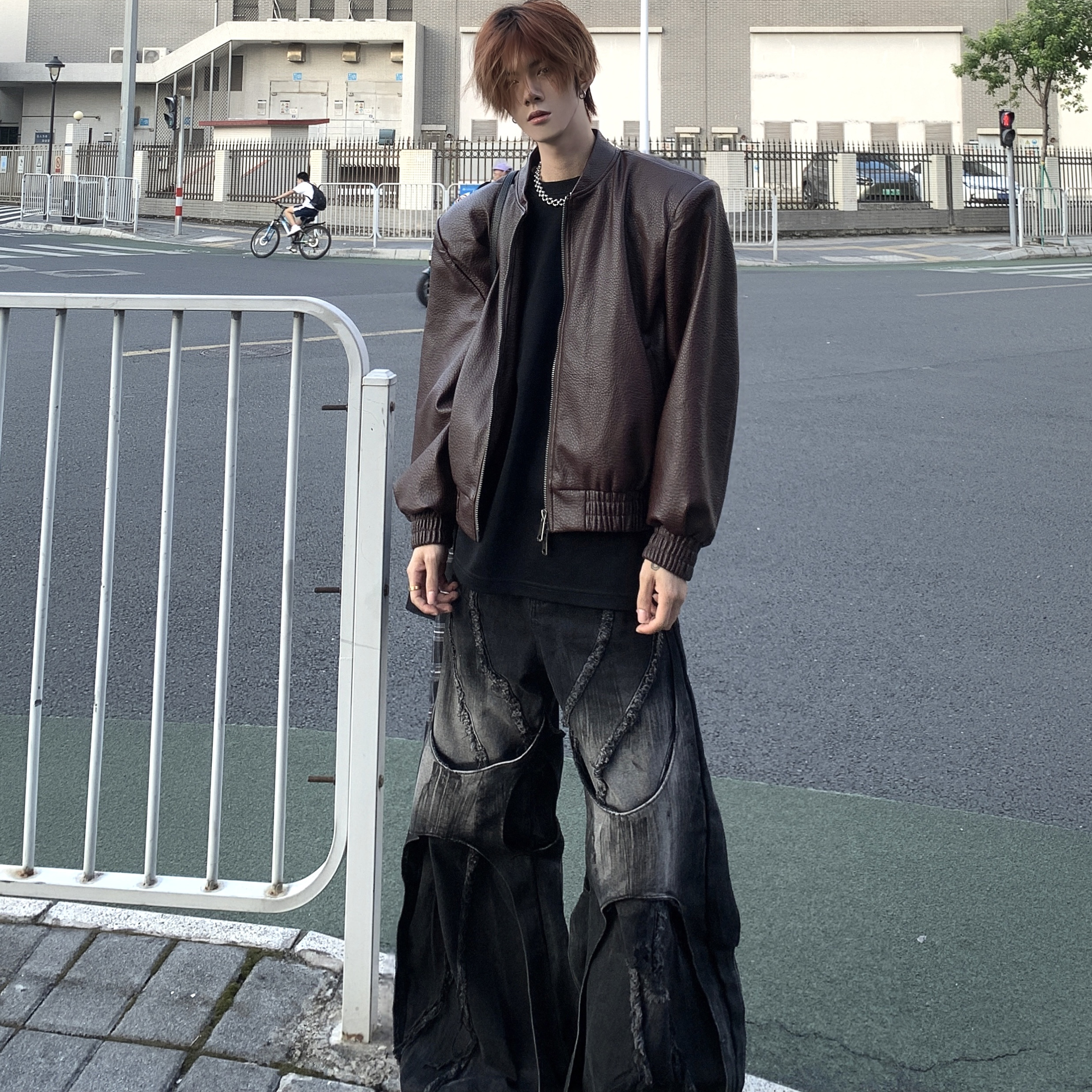 廓形短款PU皮衣机车皮衣夹克男