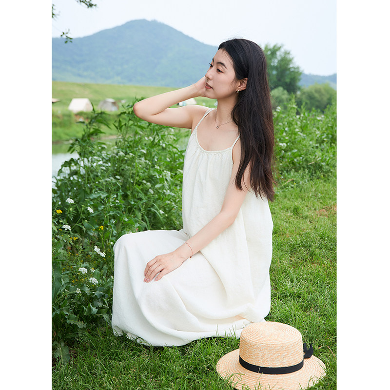 【照本堂】2026夏季新款女装舒适棉麻21支天丝麻吊带连衣裙W32752