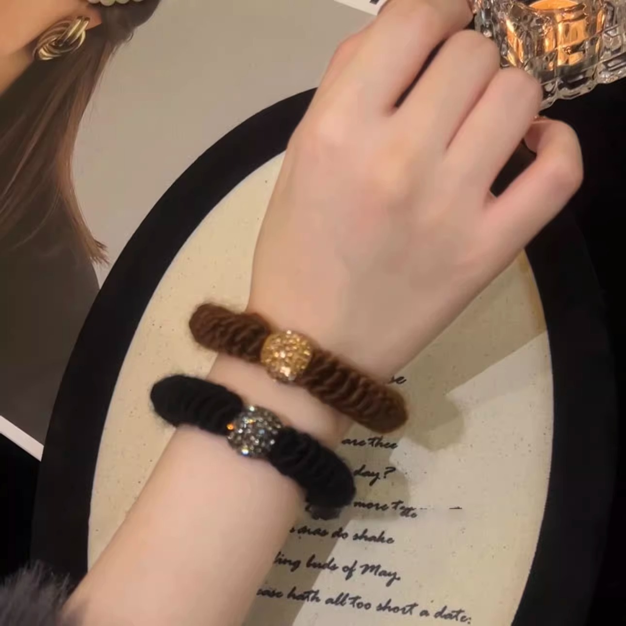 秋冬奶咖色气质简约头绳