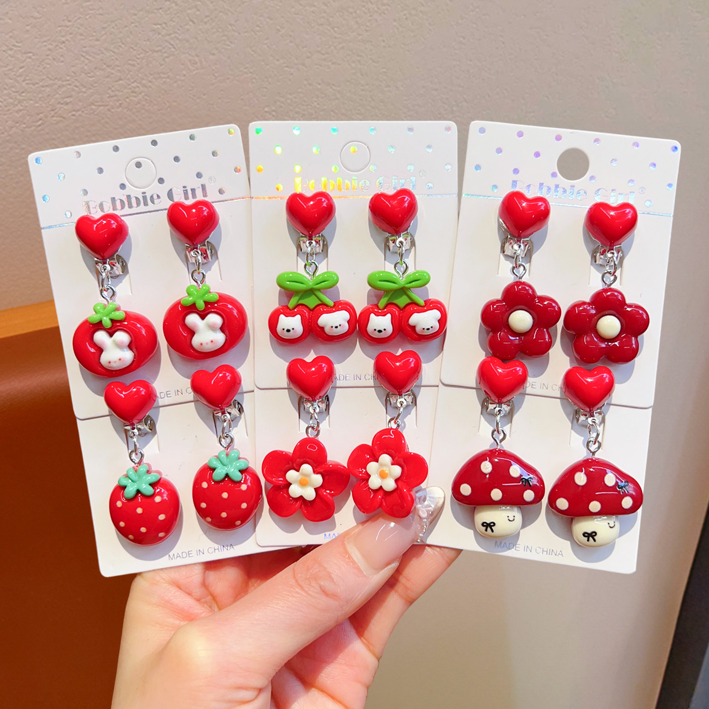 儿童卡通可爱小兔耳夹防痛软垫耳钉女童生日吊坠耳环新年红色耳饰,饰品/流行首饰/时尚饰品新,耳环,淘宝优惠券,粉丝福利购,淘宝优惠卷