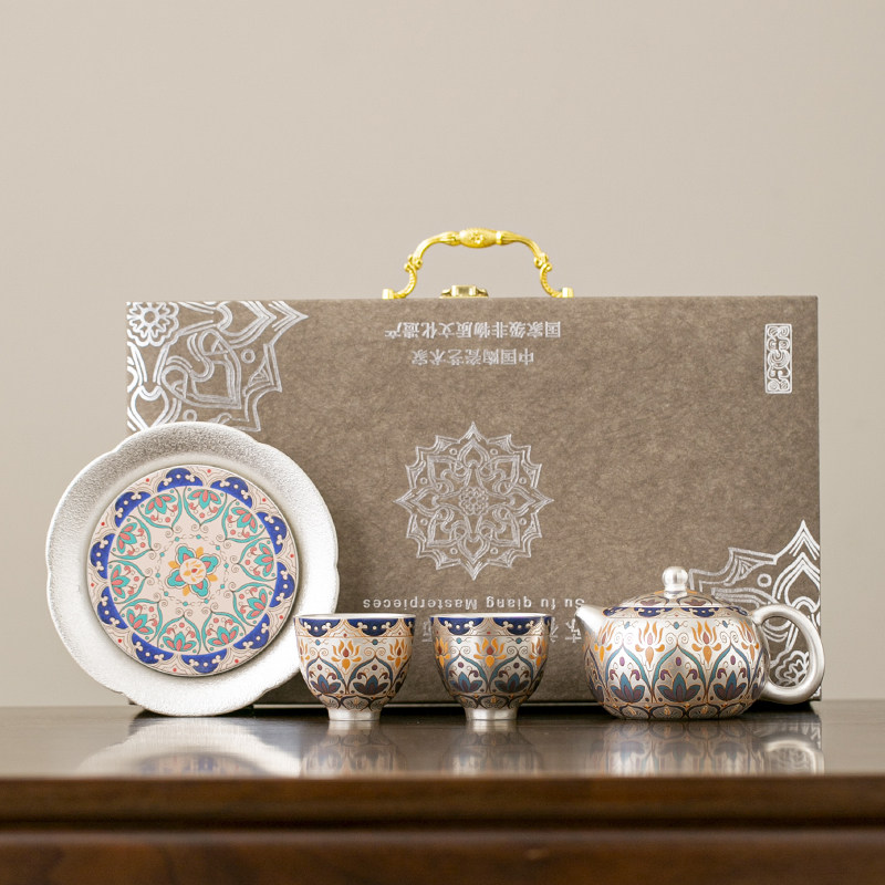 鎏银龙腾四海一壶两杯茶具套组高端陶瓷泡茶壶喝茶杯雅致礼盒装