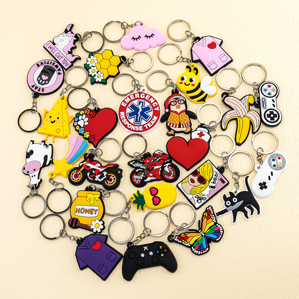 盲盒随机款PVC钥匙扣软胶背包配饰品车钥匙挂件小学生玩具奖品