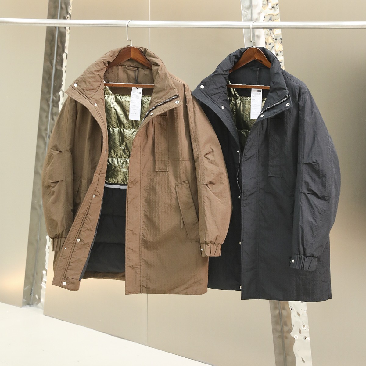 天花板级！石墨烯热反射！90鸭绒！防风防水！冬季男士连帽羽绒服