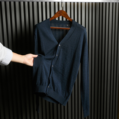 品奢甄选！意产100羊毛！走锭纺纱工艺！男士秋冬V字领针织衫毛衣