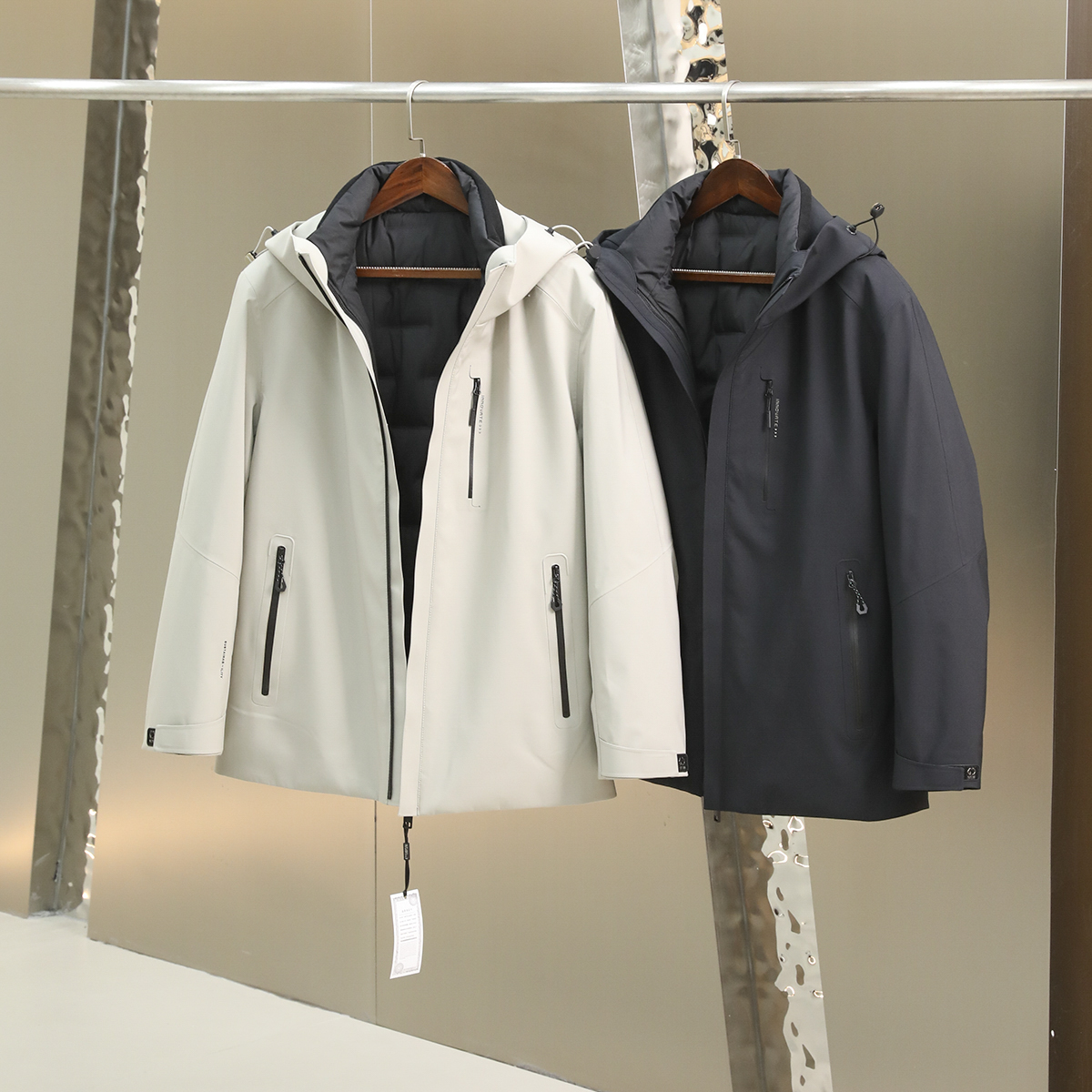 一衣三穿 90鹅绒 可脱卸压胶内胆 男士户外防水连帽冲锋衣羽绒服