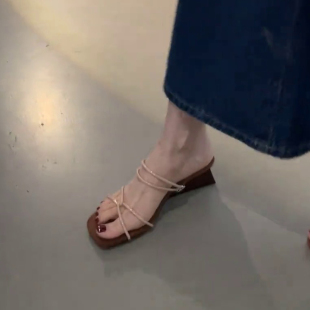 露趾配裙子罗马凉鞋 气质一字带两穿坡跟凉拖鞋 女 方头法式 羊皮版