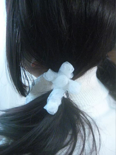 清脆小溪原创*纯白祈愿*系列网纱绒玫瑰十字架磨砂串珠项链