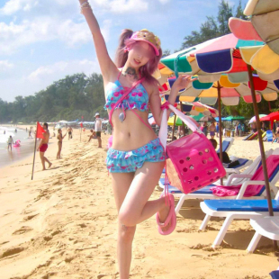 爆款 小众甜美分体泳衣氛围感比基尼带胸垫y2k荷叶边高颜值泳衣