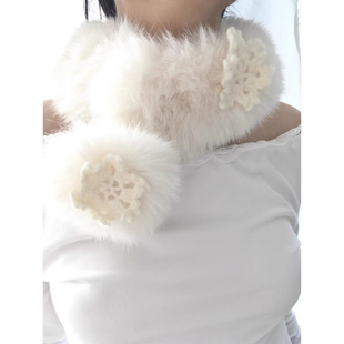 清脆小溪原创*冬融*系列钩针雪花长毛绒毛球磁扣围脖围巾保暖毛领