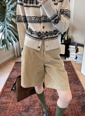 韩系复古慵懒风卡其色灯芯绒五分裤秋冬新款高腰显瘦宽松阔腿裤子