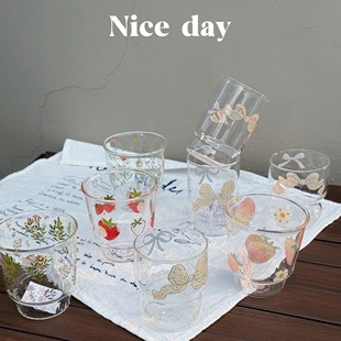 悦檬食器蝴蝶结草莓高鹏硅玻璃杯水杯杯子耐高温高颜值杯子牛奶杯