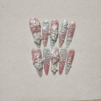 绝美冰封玫瑰花手捏蝴蝶穿戴甲纯手工冰透粉色手绘高级美甲定制41