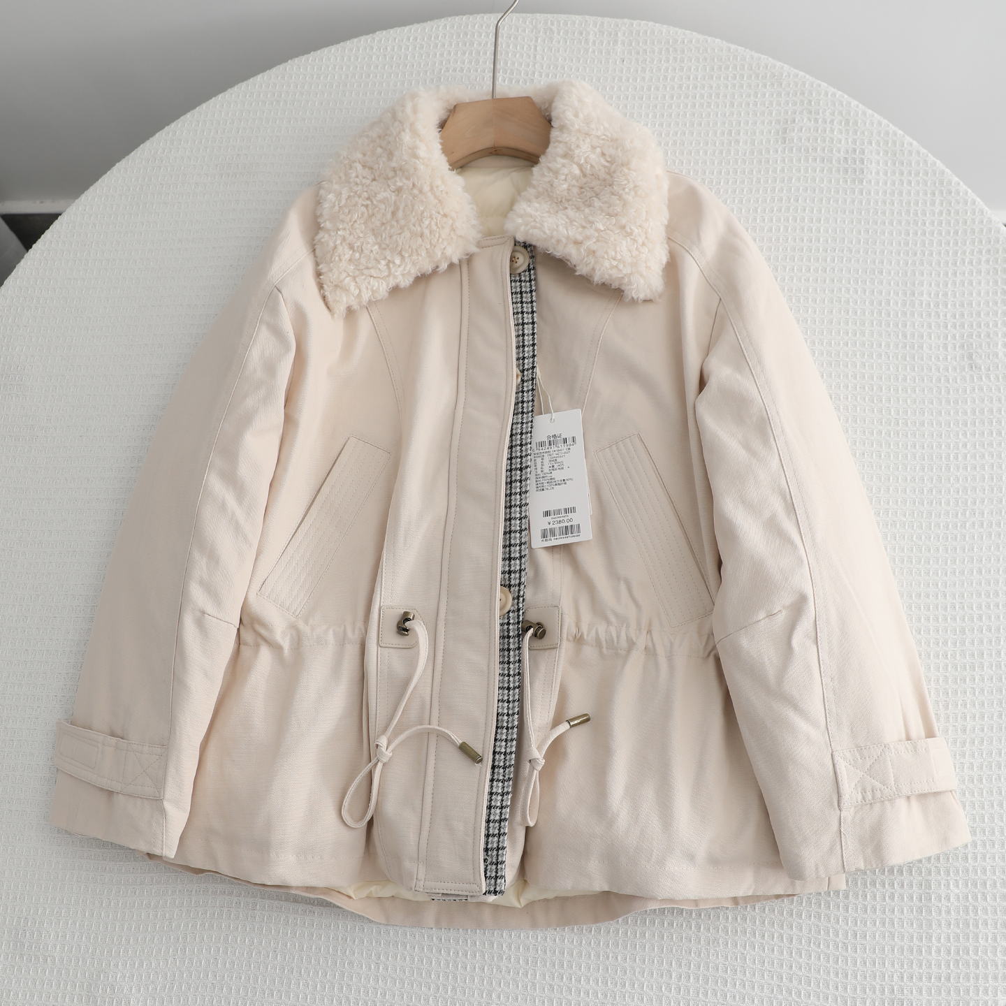 伊家~抽绳花苞修身千鸟格拼接毛毛领夹克羽绒服外套2025冬装新款