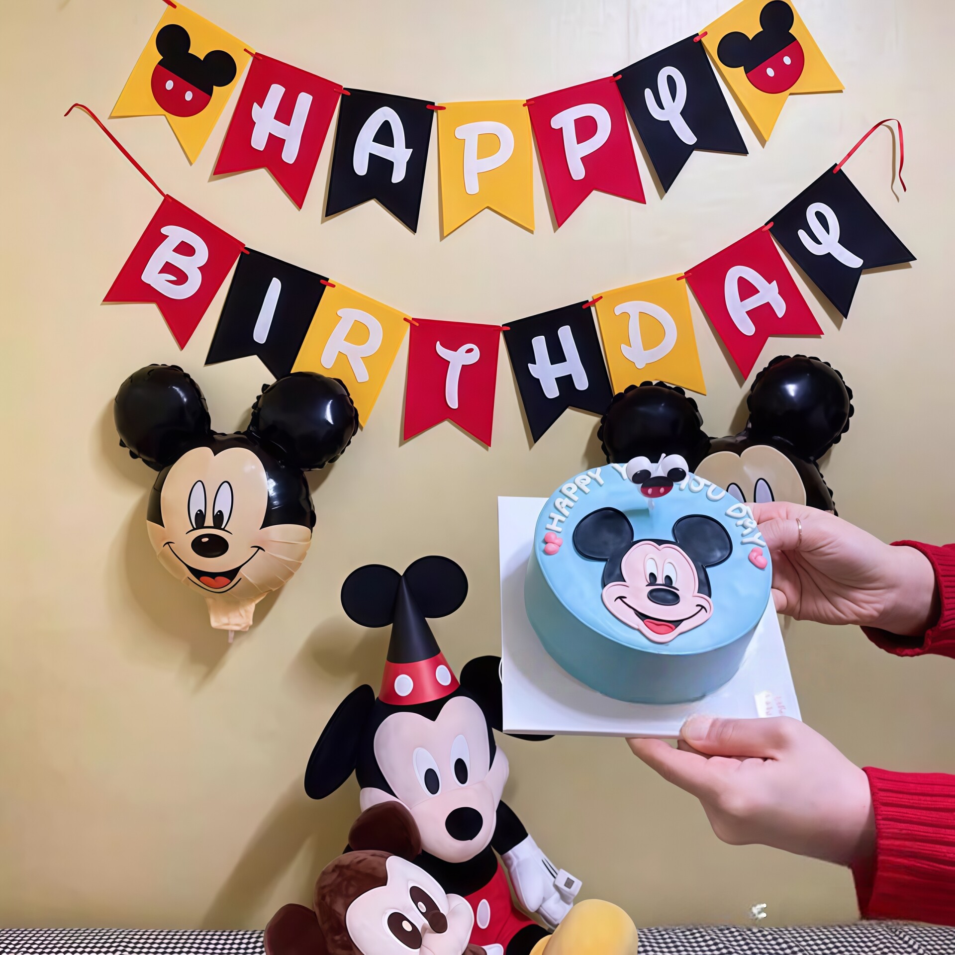 米老鼠迪士尼主题米奇儿童生日派对餐椅拉旗宝宝周岁拉花派对布置