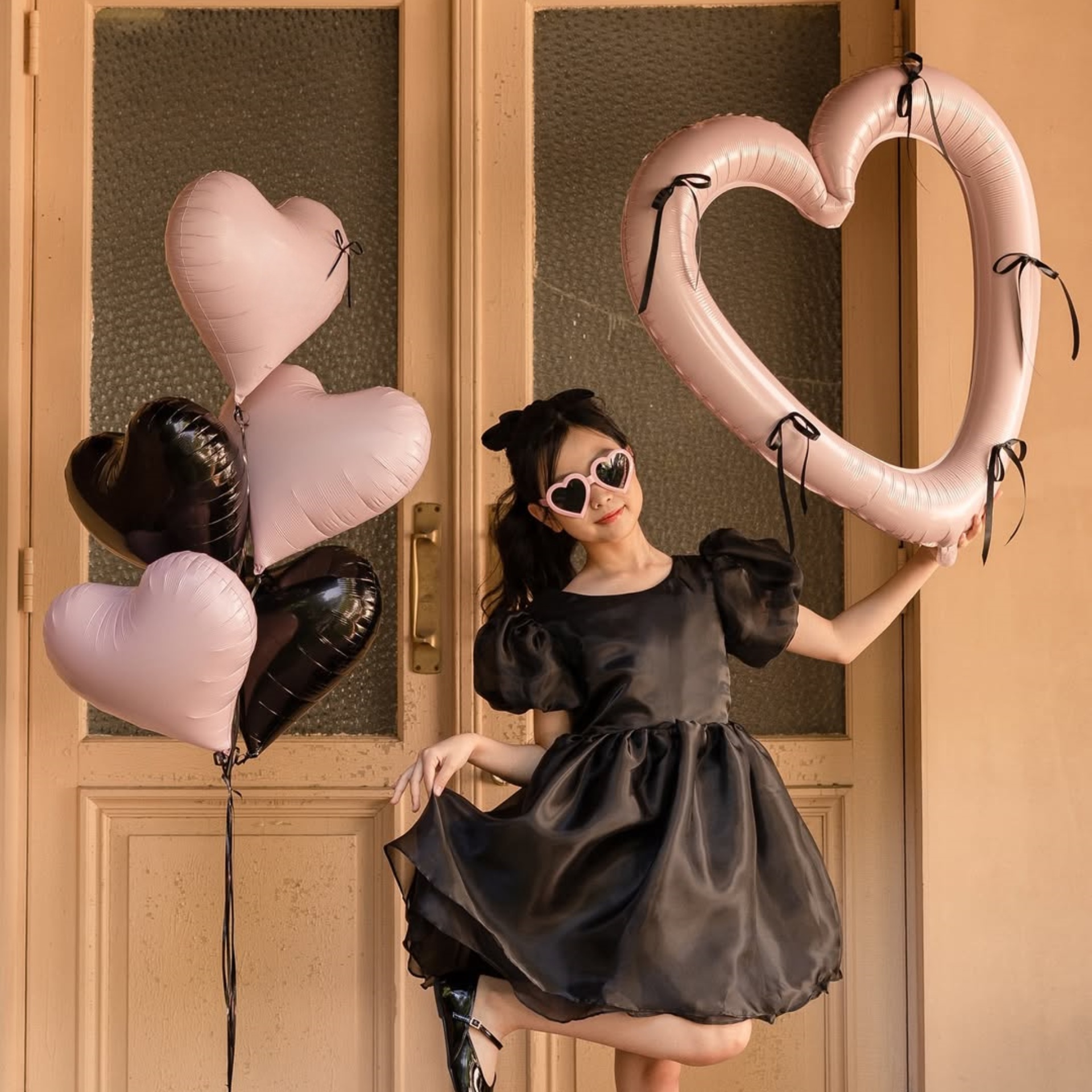 爱心铝膜球黑粉心形气球派对装饰