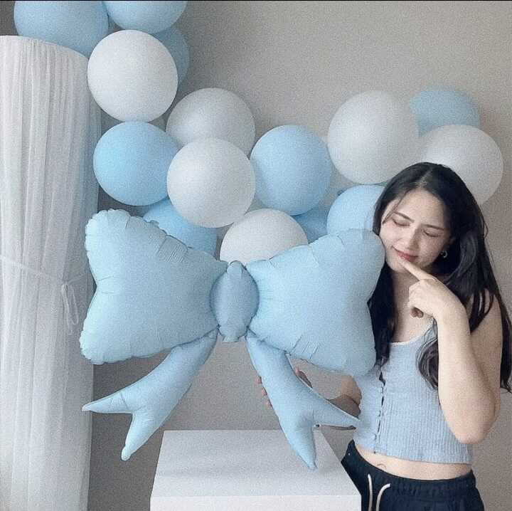 奶油色韩式蝴蝶结气球卡通粉嫩